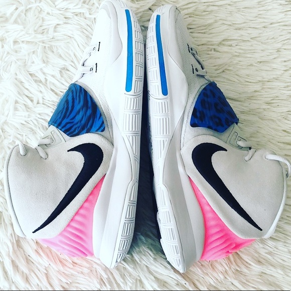 ‼️SOLD‼️NIKE KYRIE 6 BASKETBALL SNEAKERS - Picture 5 of 12